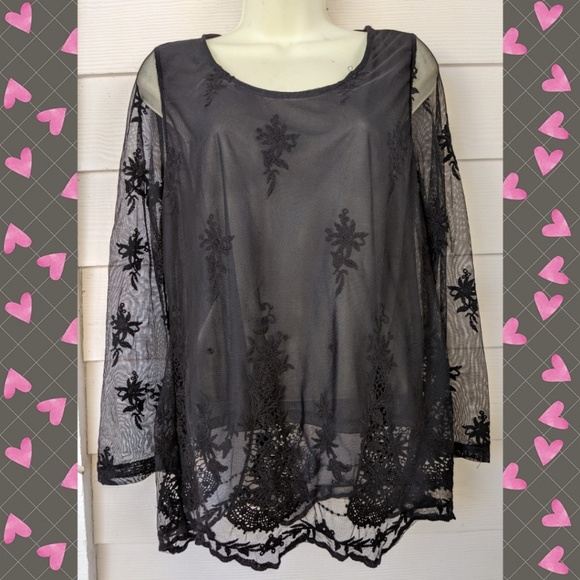 POETRY BLACK MESH EMBROIDERY LACE TOP - Picture 2 of 4